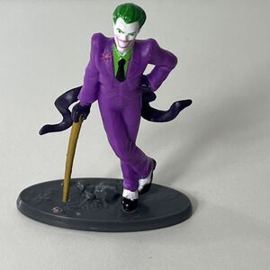 Collectible Justice League  The Joker Action Figure  / Cake Topper